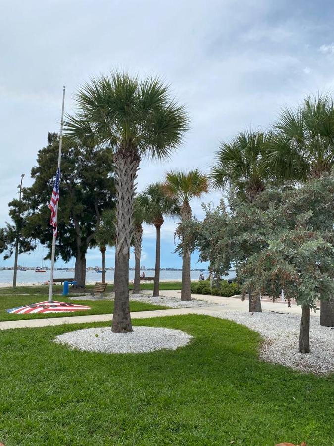Gorgeous Beach Condo 圣彼得堡 外观 照片