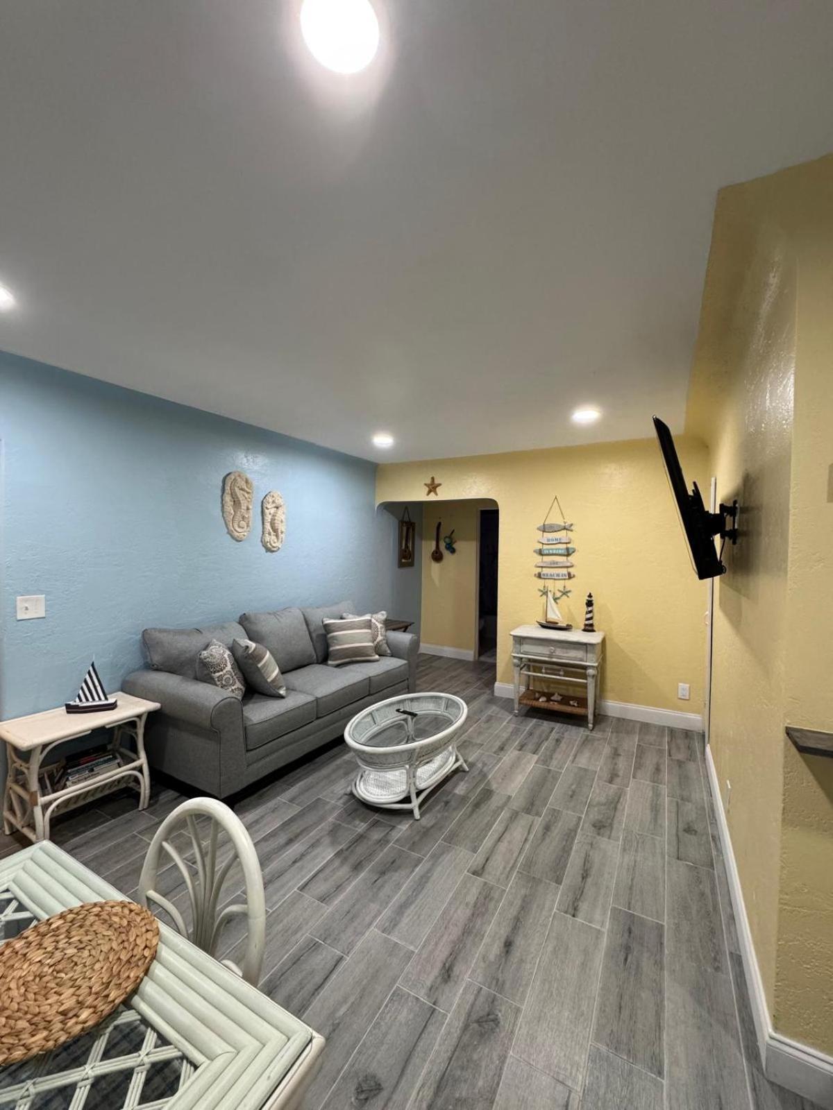 Gorgeous Beach Condo 圣彼得堡 外观 照片